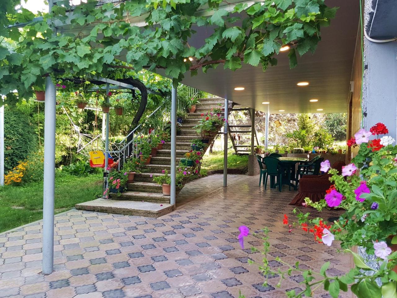 Valiko House In Telavi Hotel Eksteriør billede